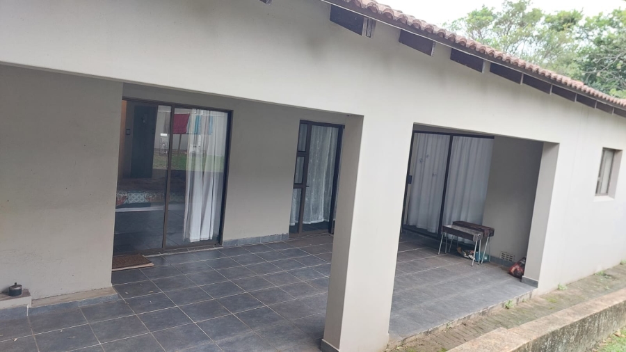 3 Bedroom Property for Sale in Gonubie North Eastern Cape